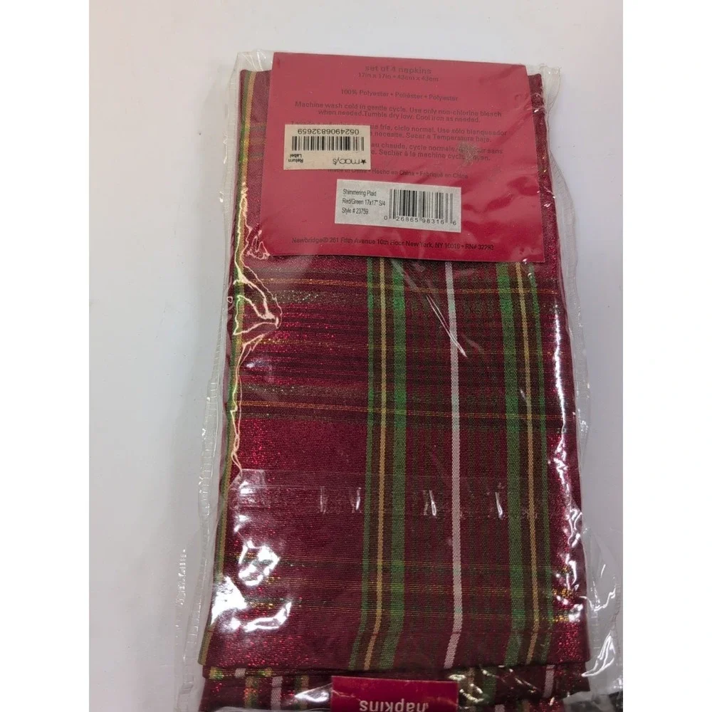 Holiday‎ At Home Set of 4 Plaid Napkins Holiday Table Linens New